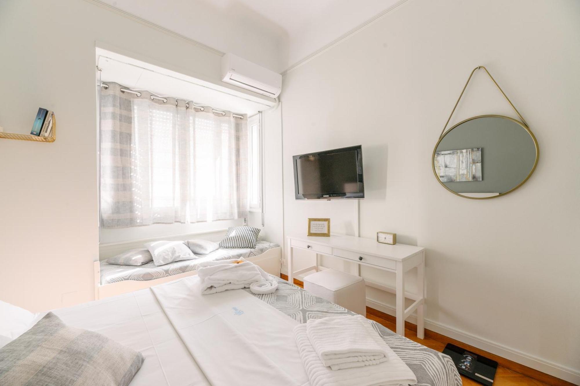 Ourania By Heloni Apartments Athena Bagian luar foto