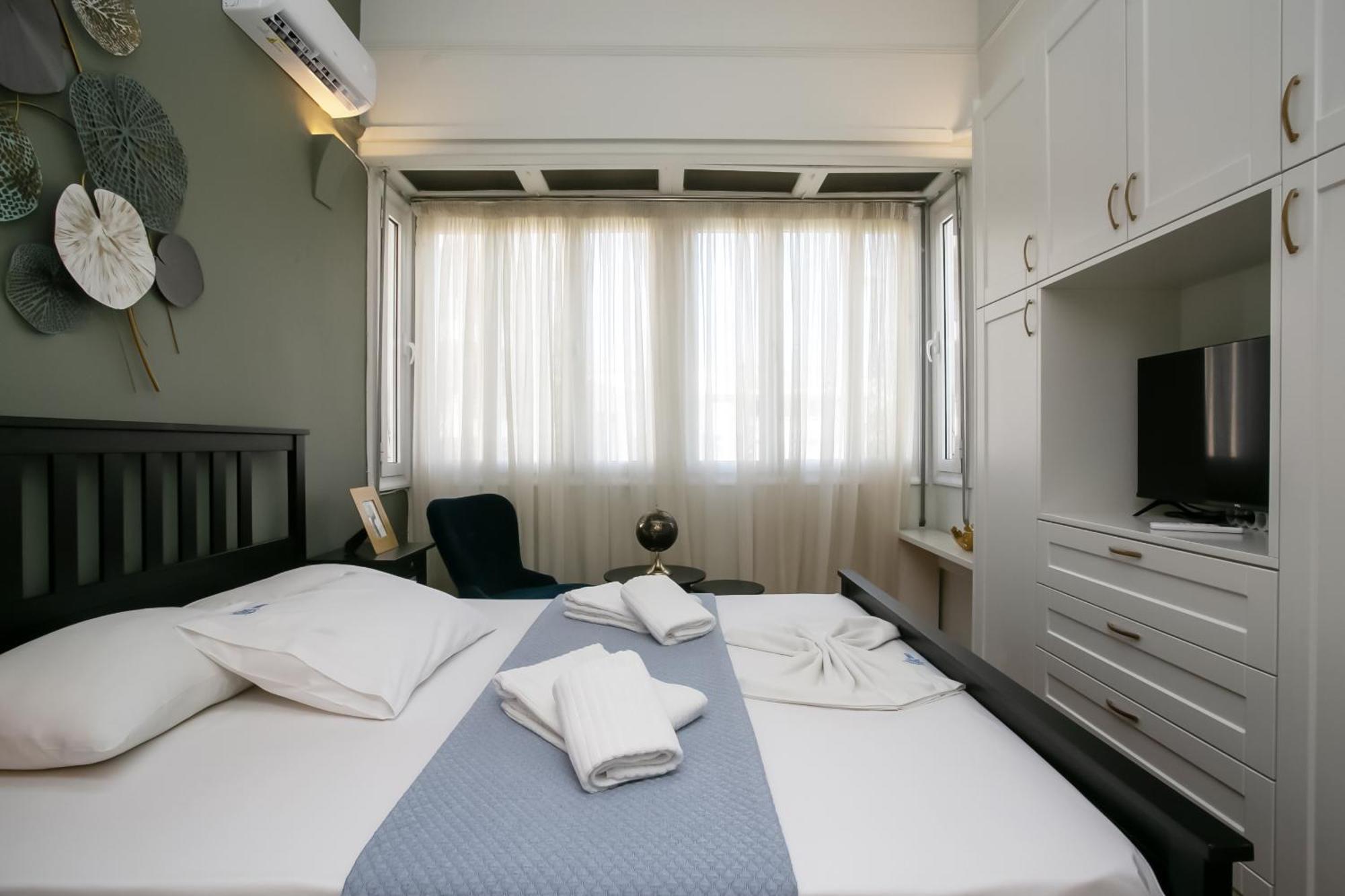 Ourania By Heloni Apartments Athena Bagian luar foto